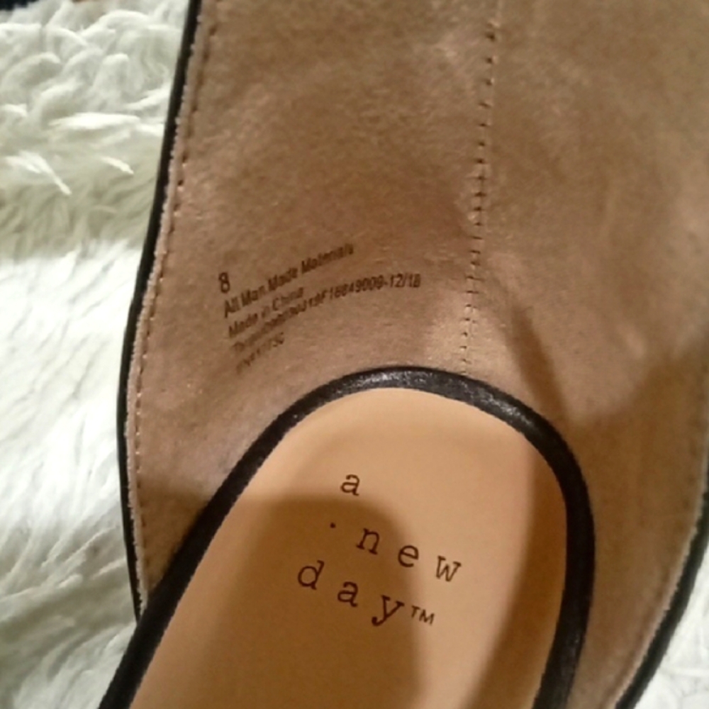 Elegant Black Women's Heels. - Picture 8 of 8